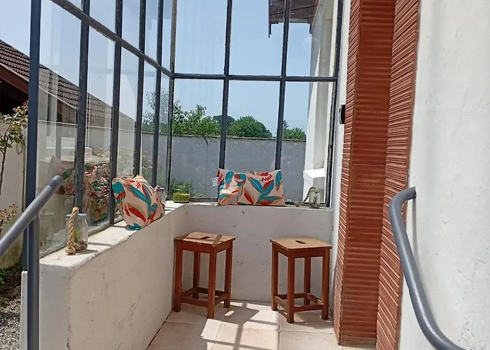 Appartement Avec Jardin Privé